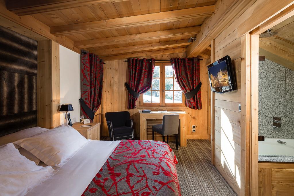 Fer A Cheval Hotel Megeve Exterior photo
